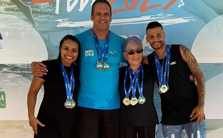  “Nadadores de Feira de Santana arrasam no Torneio Abertura da Natação Master 2023 e conquistam várias medalhas”