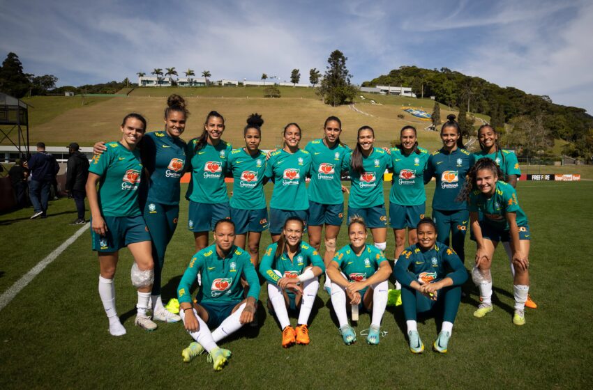  Seleção feminina de futebol é convocada para a Copa do Mundo