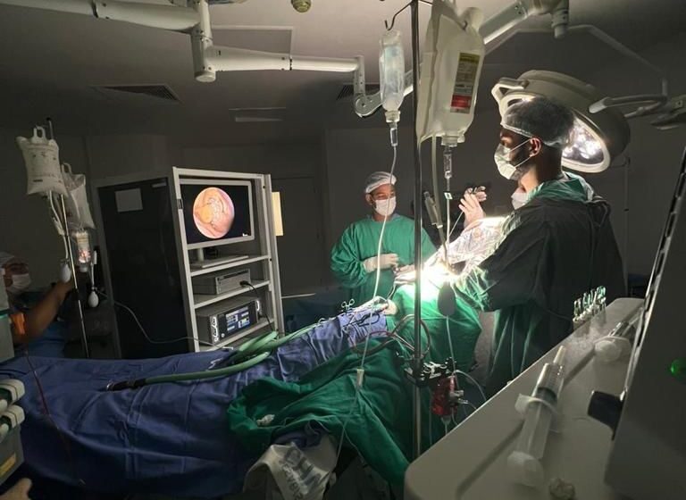  Equipe de Neurocirurgia do Hospital Clériston Andrade realiza procedimento inédito na Bahia em paciente com Aneurisma Cerebral